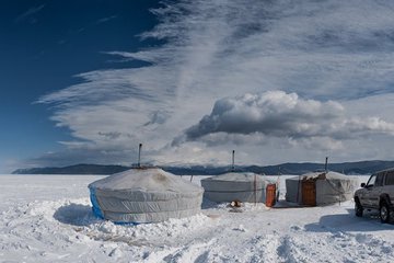 Байкальская зимовка на Теплом Чивыркуе! Байкальская зимовка на Теплом Чивыркуе!